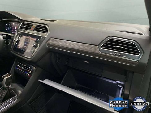 Used 2024 Volkswagen Tiguan SEL R-Line image 87