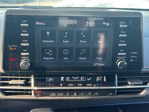 Used 2024 Toyota Sienna XSE image 19