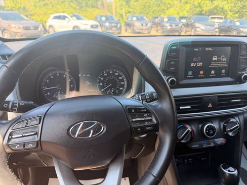 Used 2020 Hyundai Kona SEL AWD/4WD image 29