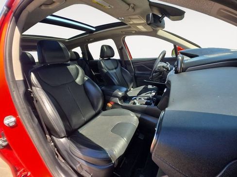 Used 2019 Hyundai Santa Fe Limited AWD/4WD image 15