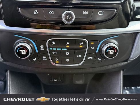 Used 2020 Chevrolet Traverse LT image 22