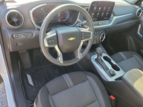 Certified 2023 Chevrolet Blazer LT w/ Convenience Package image 18