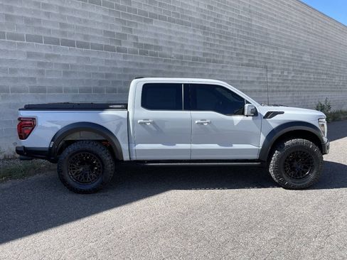 Used 2024 Ford F150 Raptor AWD/4WD image 27