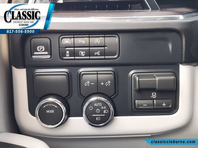 Used 2026 Chevrolet Tahoe Premier RWD image 23