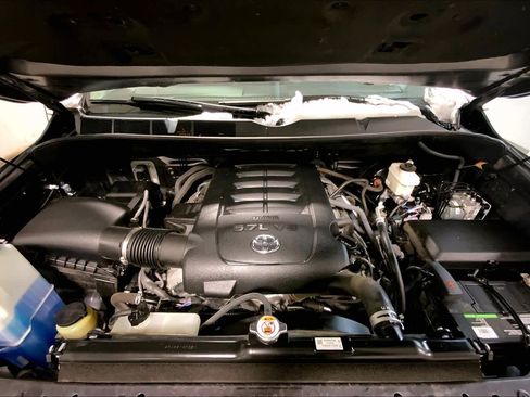 Used 2019 Toyota Tundra SR5 image 30