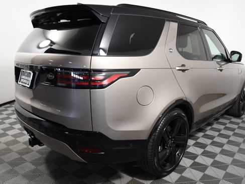 Used 2023 Land Rover Discovery S R-Dynamic AWD/4WD image 6