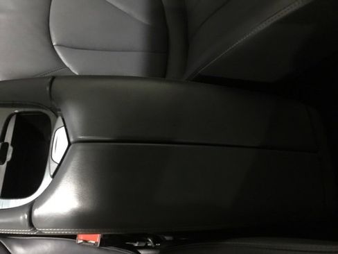 Used 2019 Buick Envision Essence image 36