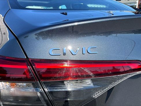Used 2024 Honda Civic Touring image 31