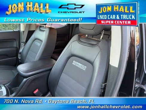 Used 2017 GMC Canyon SLE w/ All Terrain Package image 25