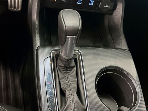 Used 2025 Honda Civic Sport image 24