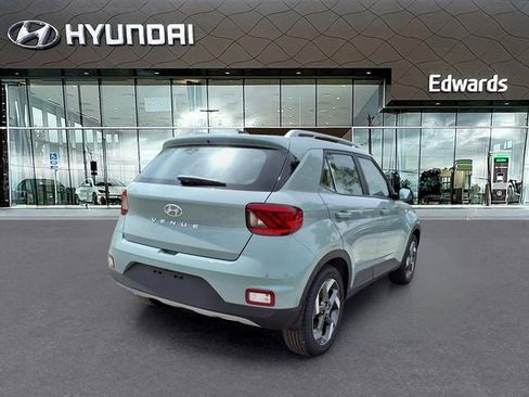 New 2026 Hyundai Venue SEL FWD image 7