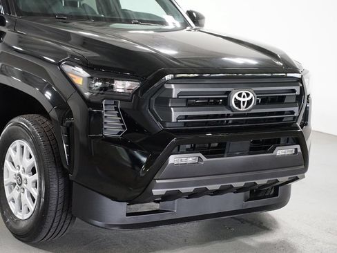 Certified 2025 Toyota Tacoma SR5 RWD image 4