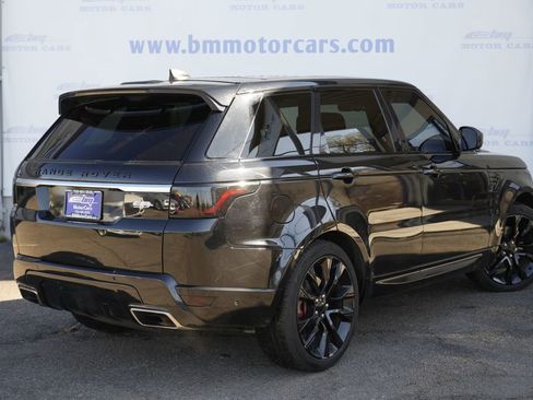 Used 2020 Land Rover Range Rover Sport HSE image 3