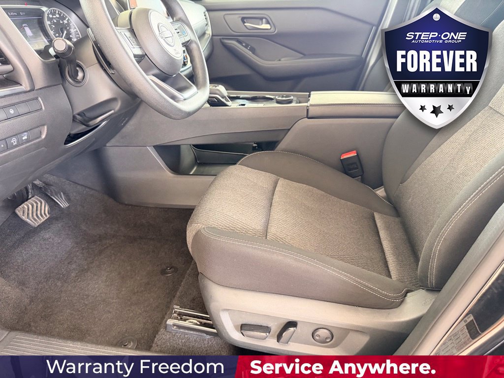 Used 2024 Nissan Rogue SV AWD/4WD image 13