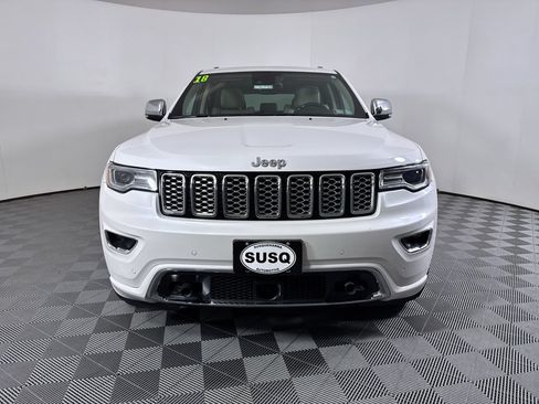 Used 2018 Jeep Grand Cherokee Overland AWD/4WD image 2