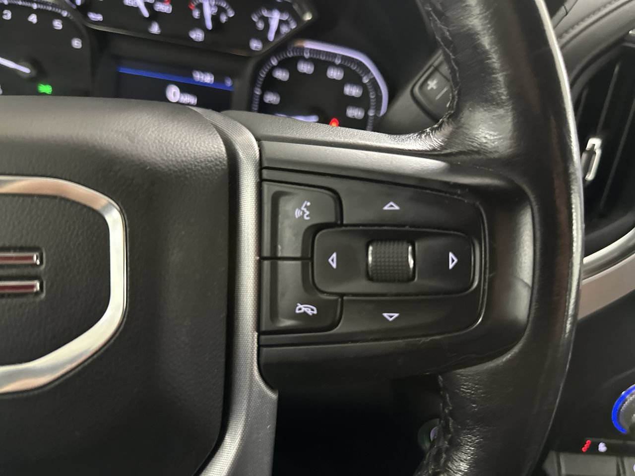 Used 2021 GMC Sierra 1500 SLE AWD/4WD image 47