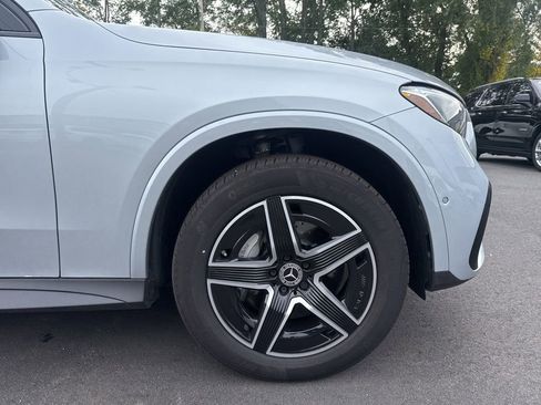Certified 2025 Mercedes-Benz GLC 300 4MATIC image 12