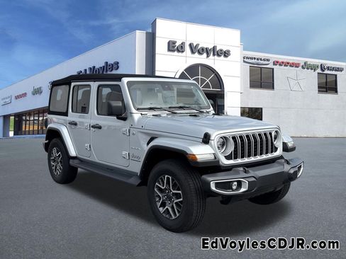 Certified 2024 Jeep Wrangler Sahara w/ Technology Group image 1