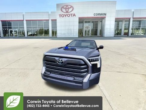 Used 2024 Toyota Tundra Limited AWD/4WD image 46