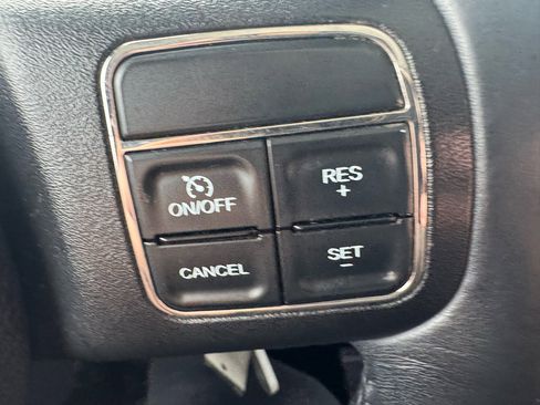 Used 2013 Jeep Wrangler Unlimited Sahara w/ Dual Top Group image 18