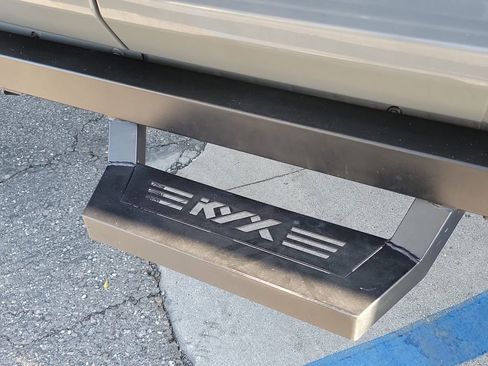 Certified 2022 Jeep Gladiator Rubicon w/ Trailer Tow Package image 15