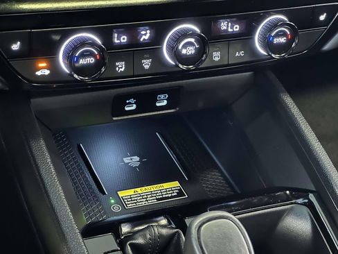 Used 2025 Honda Accord Sport image 33