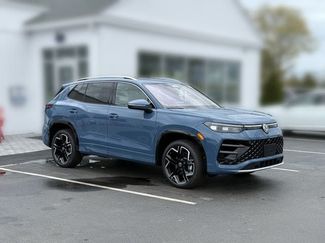New 2026 Volkswagen Tiguan SEL R-Line AWD/4WD video 1