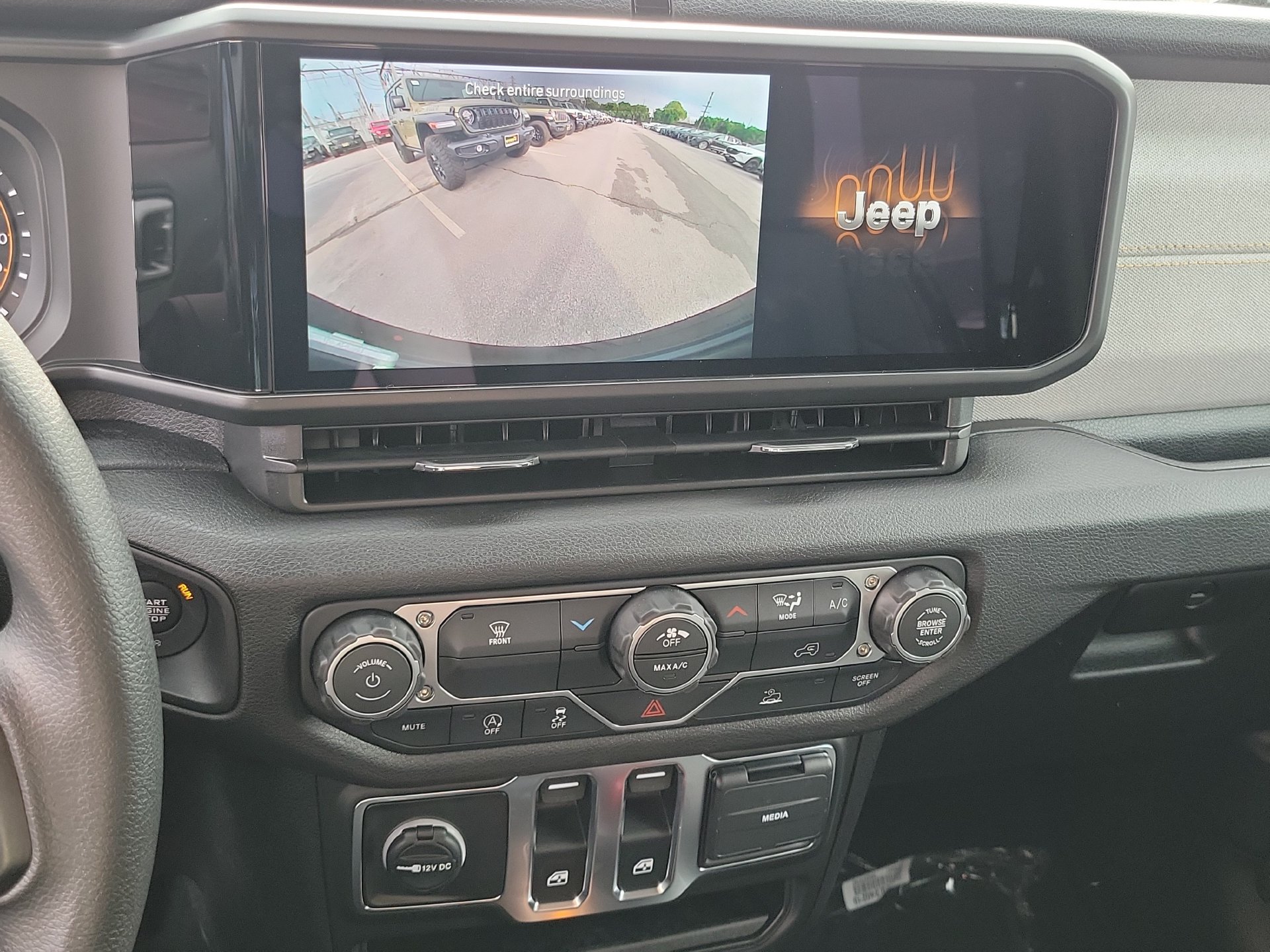 New 2026 Jeep Wrangler Sport AWD/4WD image 9