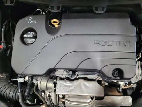 Used 2018 Chevrolet Cruze LT image 30