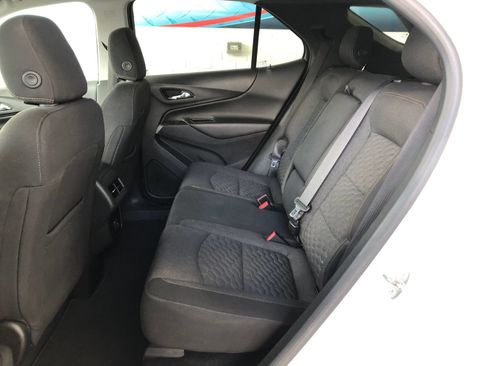Used 2019 Chevrolet Equinox LT FWD image 12