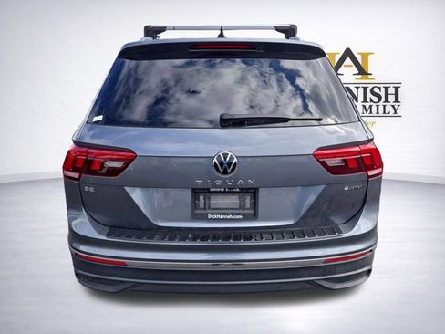 Used 2023 Volkswagen Tiguan SE w/ Panoramic Sunroof Package AWD/4WD image 6