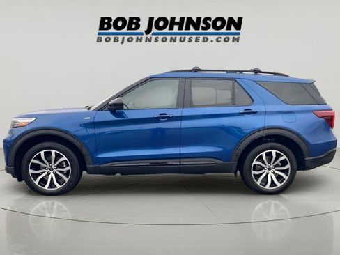Used 2023 Ford Explorer ST-Line w/ Class IV Trailer Tow Package AWD/4WD image 11