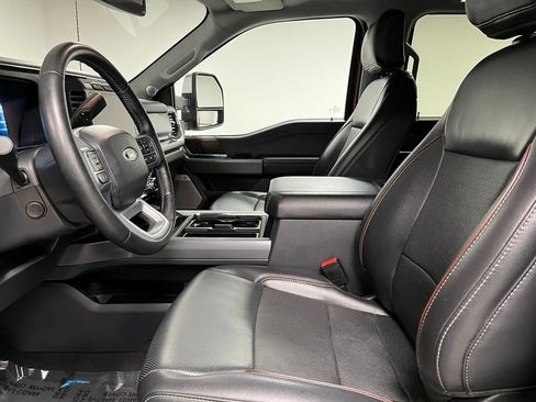 Used 2024 Ford F250 Lariat w/ Lariat Ultimate Package AWD/4WD image 21