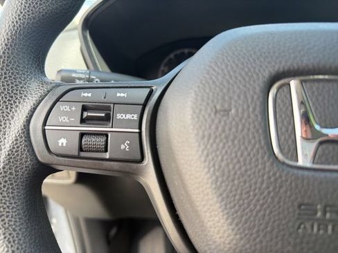 Used 2023 Honda CR-V LX image 20
