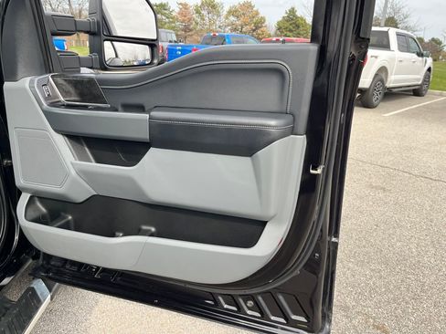 Used 2022 Ford F150 XLT w/ Equipment Group 302A High image 11