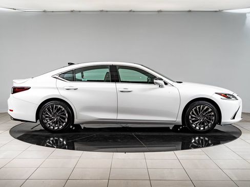 Certified 2025 Lexus ES 350 Ultra Luxury FWD image 11