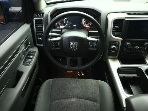 Used 2018 RAM 1500 Big Horn RWD image 33