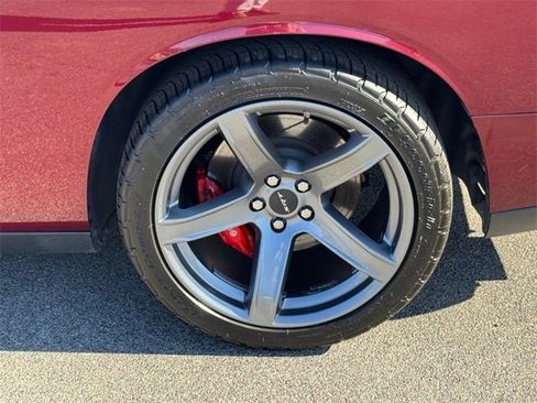 Used 2018 Dodge Challenger SRT Hellcat image 27