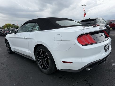 Used 2023 Ford Mustang Premium image 8