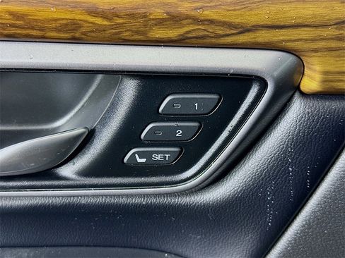 Used 2018 Honda CR-V EX-L image 21