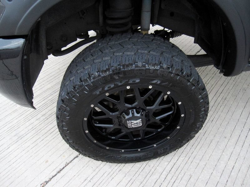 Used 2018 RAM 2500 Laramie w/ Sport Appearance Group AWD/4WD image 33