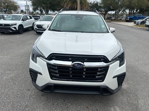 Used 2023 Subaru Ascent Limited image 15