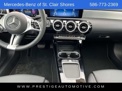 Used 2025 Mercedes-Benz CLA 250 4MATIC image 16