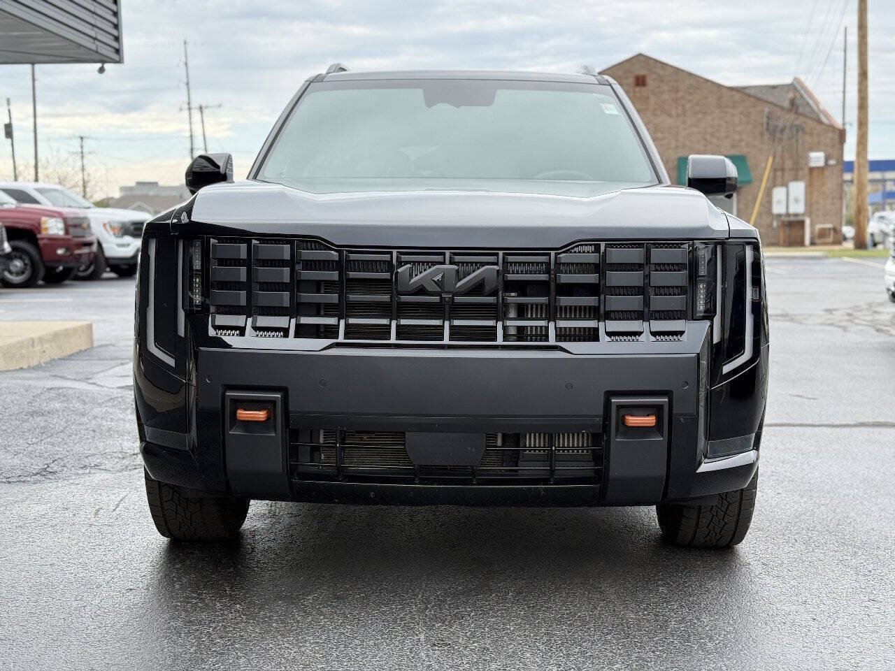 Used 2027 Kia Telluride SX Prestige X-Pro AWD/4WD image 2