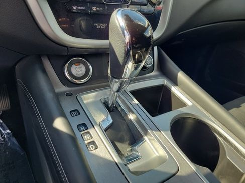 Used 2020 Nissan Murano SV FWD image 31