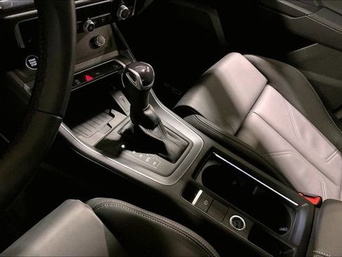 Certified 2025 Audi Q3 2.0T Premium w/ Convenience Package image 17