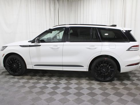 New 2026 Lincoln Aviator Reserve AWD/4WD image 37