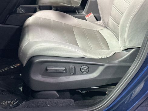 Used 2019 Honda CR-V EX image 14