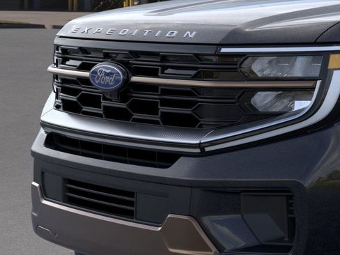 New 2026 Ford Expedition Max King Ranch image 17