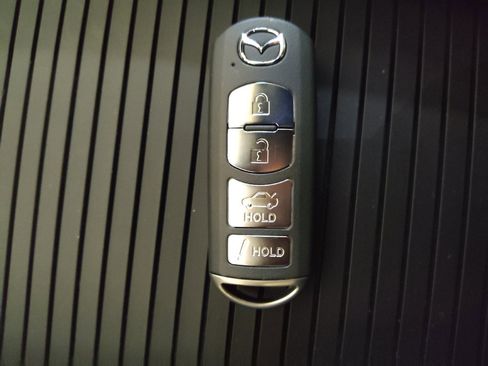 Used 2018 MAZDA MAZDA6 Signature image 32